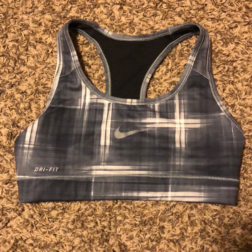 Nike XS Dry Fit Sports Bra